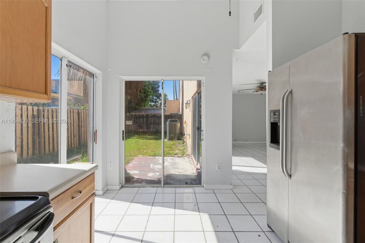 15804 SW 112th Ter, Miami, FL 33196 Photo