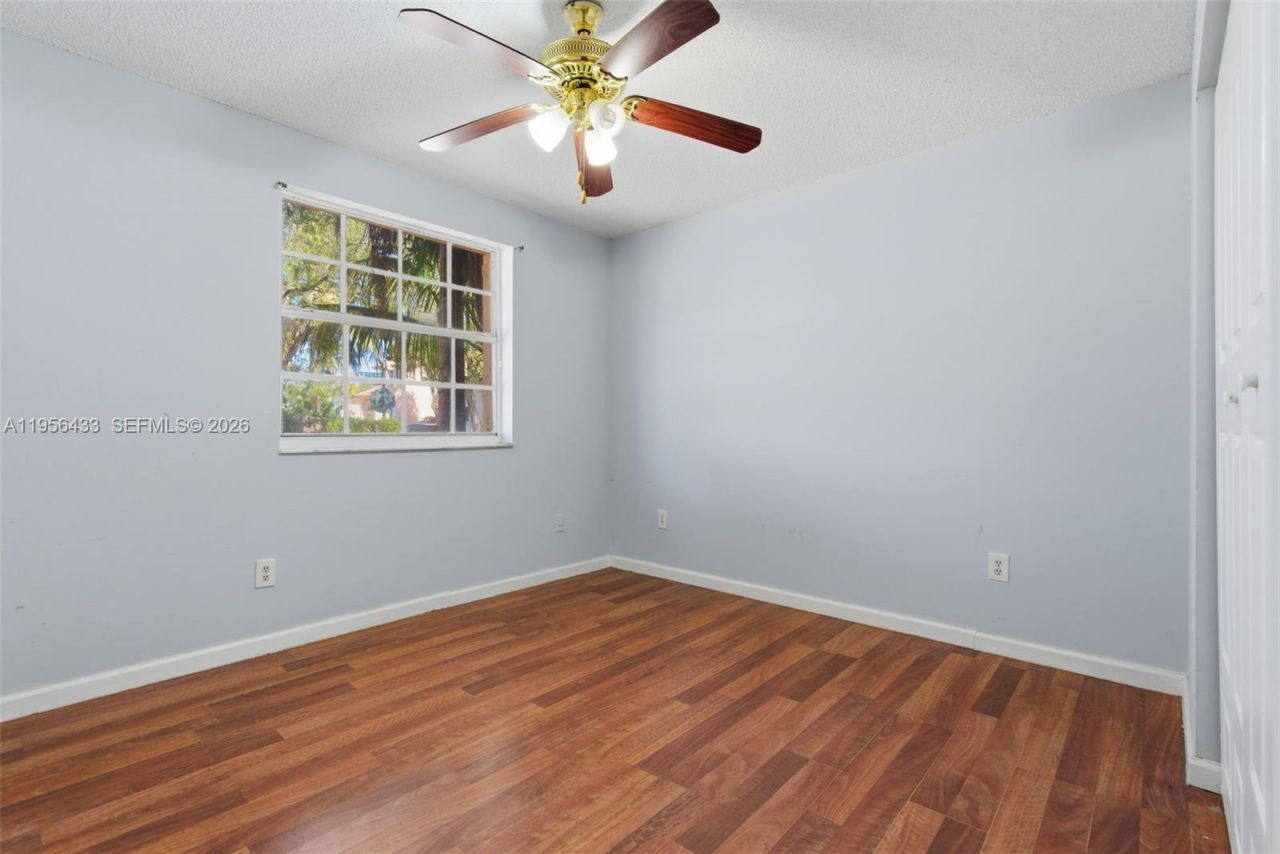 15804 SW 112th Ter, Miami, FL 33196 Photo