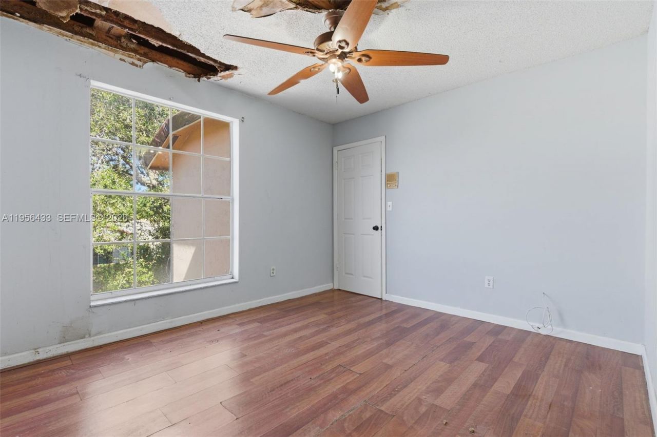 15804 SW 112th Ter, Miami, FL 33196 Photo