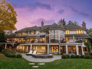 2505 Cedar Point Drive, Wayzata, MN 55391