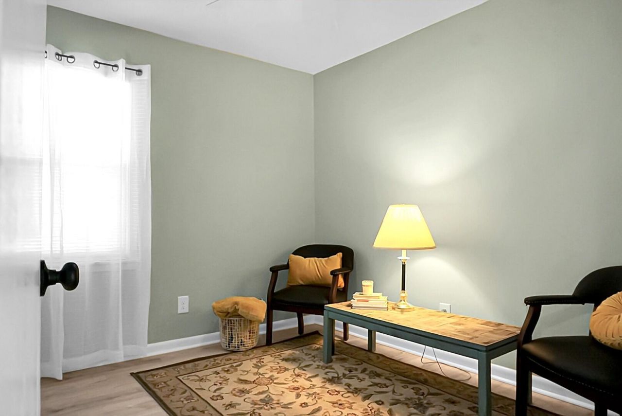 308 Tulip Street Photo 14