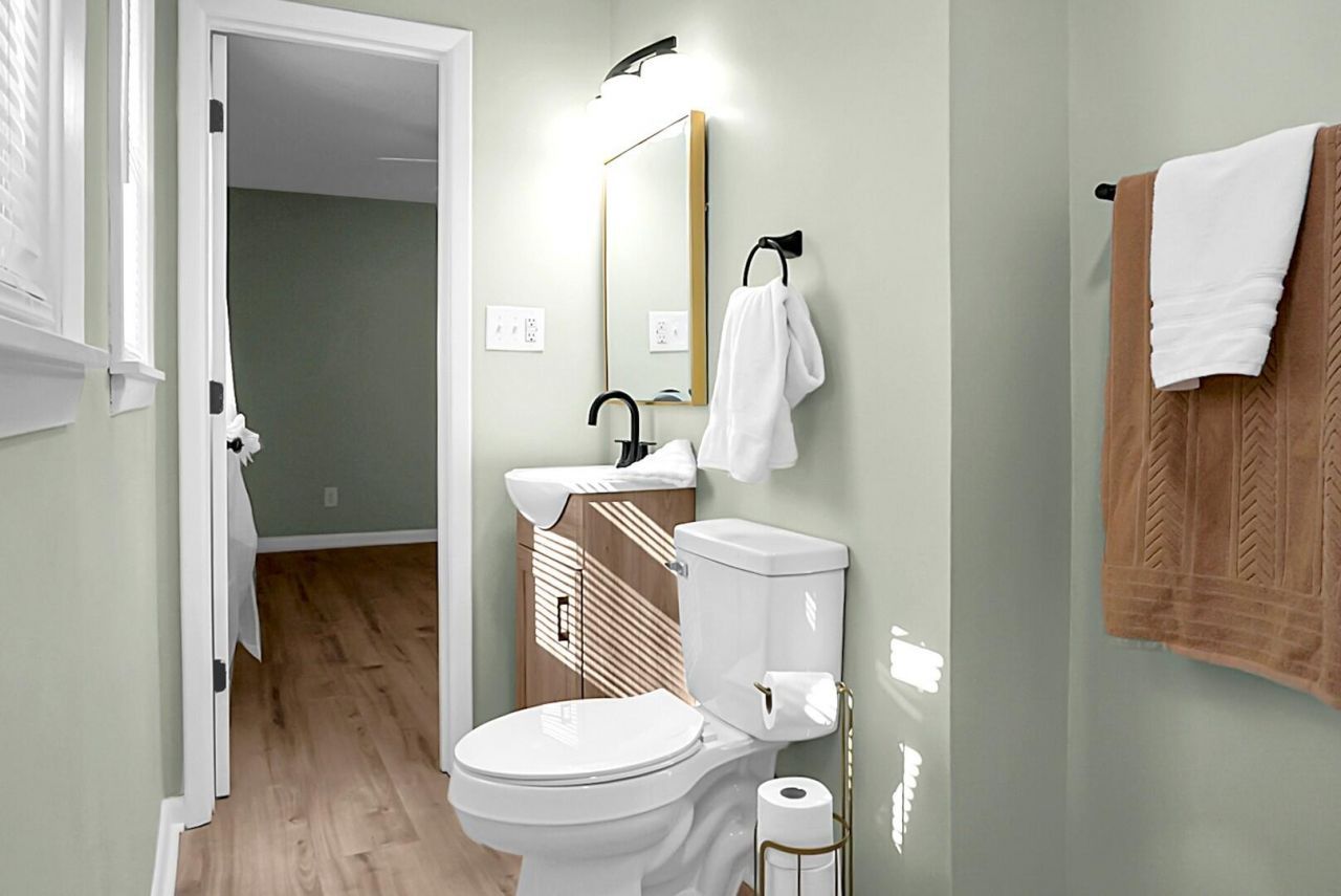 308 Tulip Street Photo 25