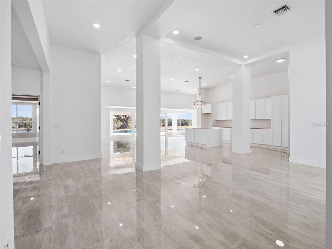 17850 Coralwood Lane, Groveland, FL 34736 Photo