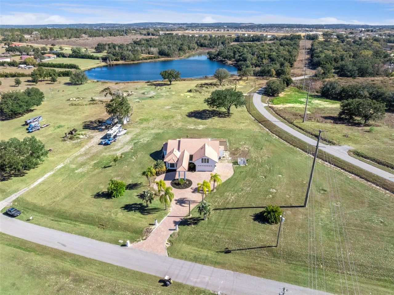 17850 Coralwood Lane, Groveland, FL 34736 Photo