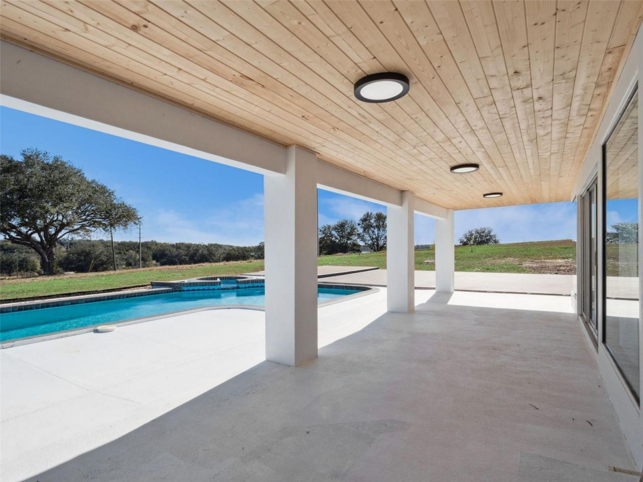 17850 Coralwood Lane, Groveland, FL 34736 Photo