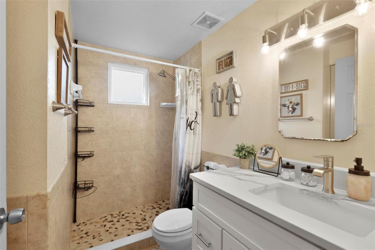 1858 Pine Tree, Edgewater, FL 32141 Photo