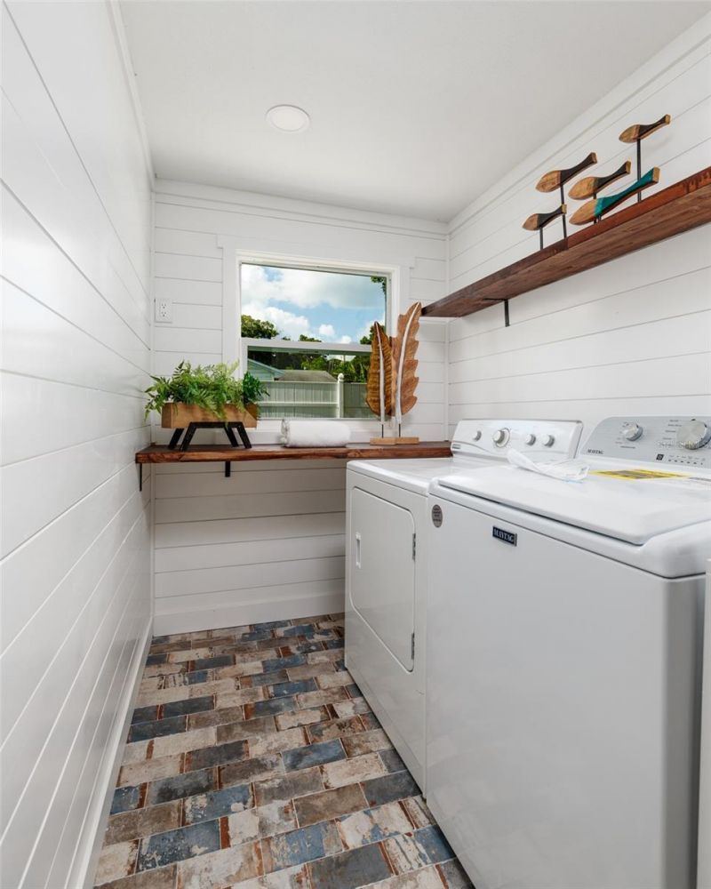 7500 15th Street N, Saint Petersburg, FL 33702 Photo