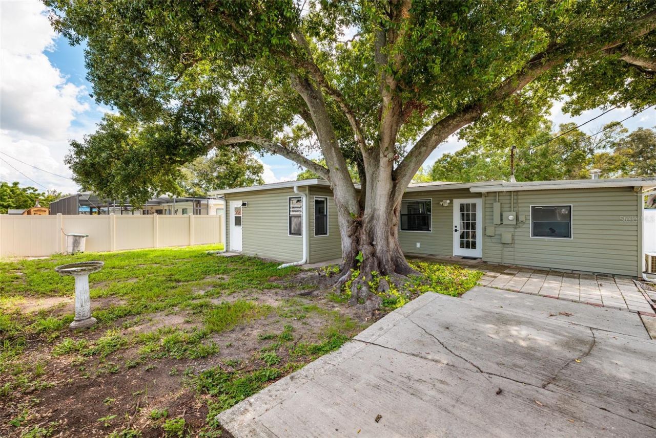 7500 15th Street N, Saint Petersburg, FL 33702 Photo