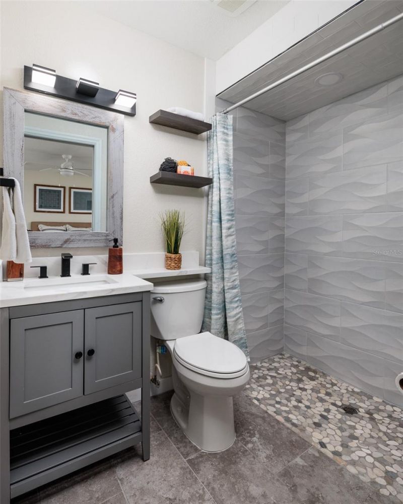 7500 15th Street N, Saint Petersburg, FL 33702 Photo