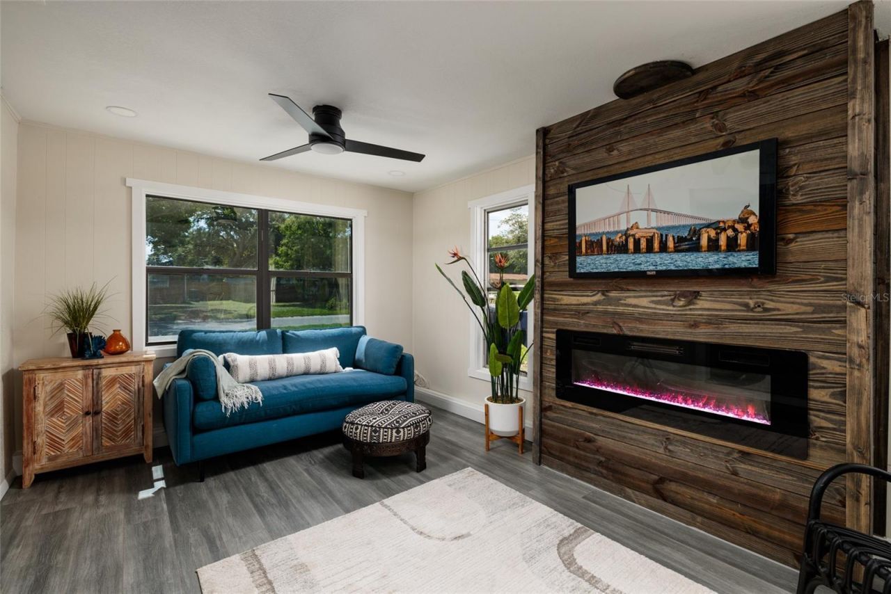 7500 15th Street N, Saint Petersburg, FL 33702 Photo