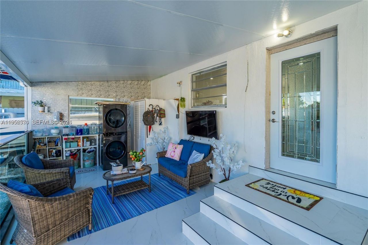 174 E 40th St , Hialeah, FL 33013 Photo