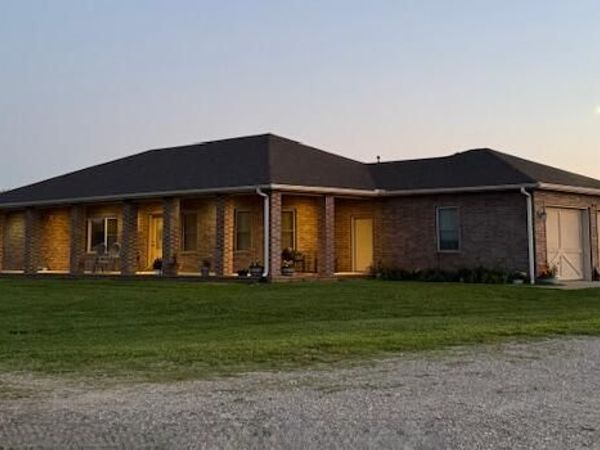 515 N Dalton Street, Everton, MO 65646