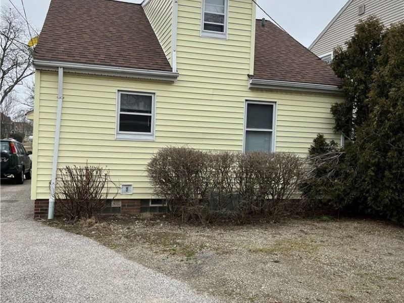 16100 Scottsdale Boulevard, Shaker Heights, OH 44120 Photo 3