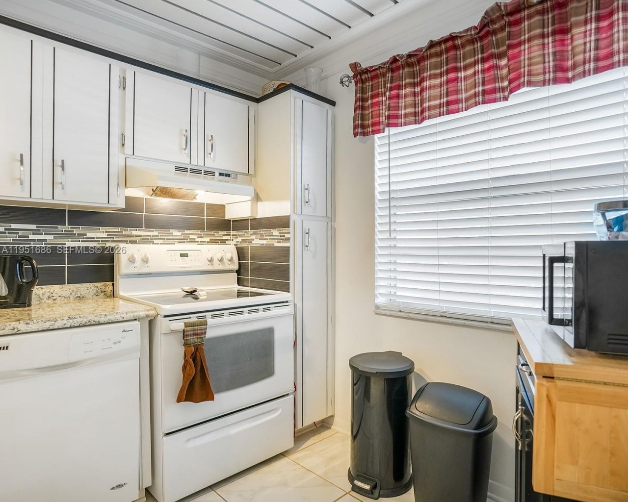 3531 Inverrary Dr , Unit 107, Lauderhill, FL 33319 Photo