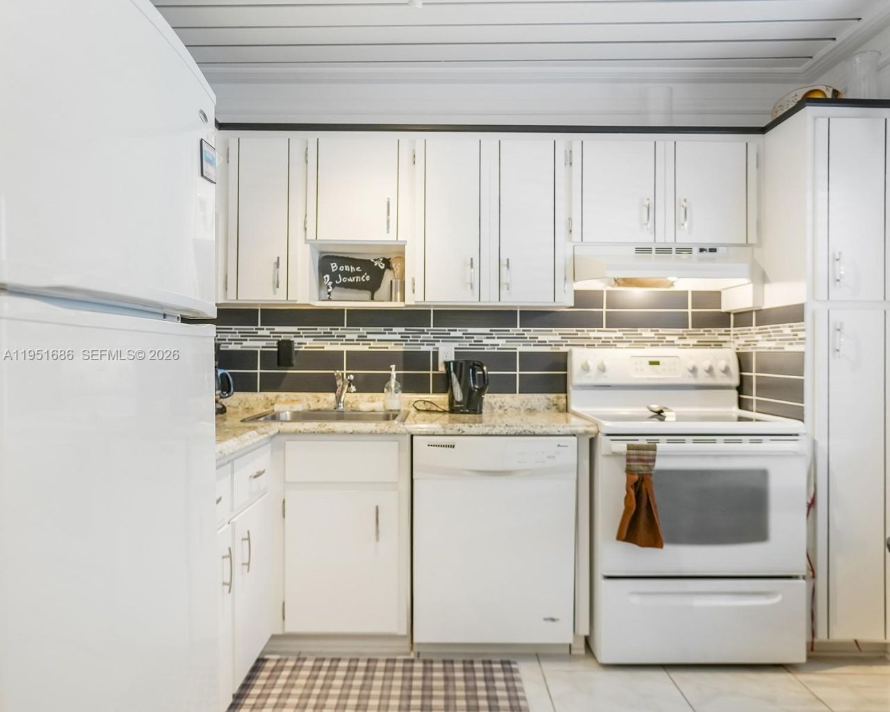 3531 Inverrary Dr , Unit 107, Lauderhill, FL 33319 Photo