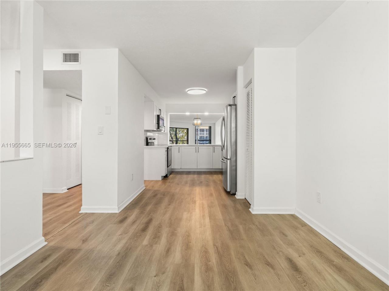 7547 Fairfax Dr, Unit 210, Tamarac, FL 33321 Photo