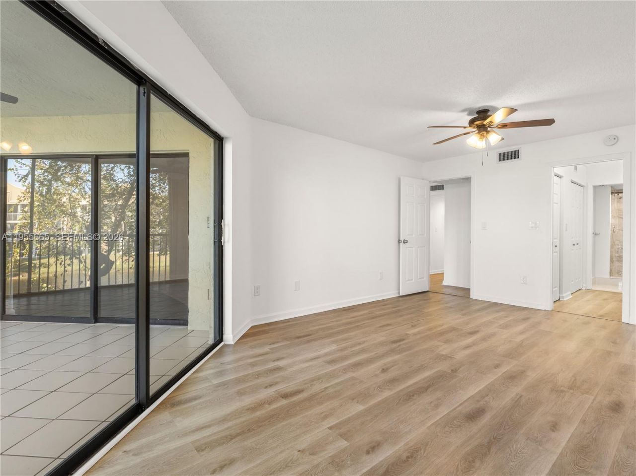 7547 Fairfax Dr, Unit 210, Tamarac, FL 33321 Photo