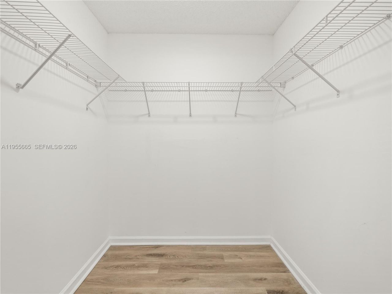 7547 Fairfax Dr, Unit 210, Tamarac, FL 33321 Photo