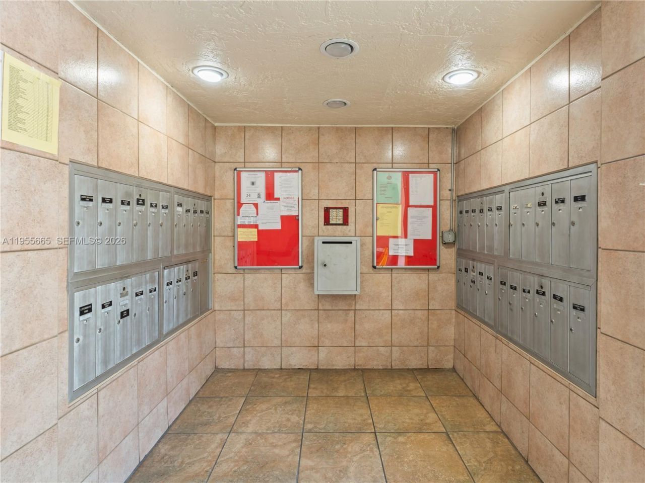 7547 Fairfax Dr, Unit 210, Tamarac, FL 33321 Photo