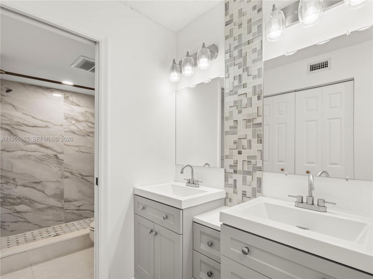 7547 Fairfax Dr, Unit 210, Tamarac, FL 33321 Photo