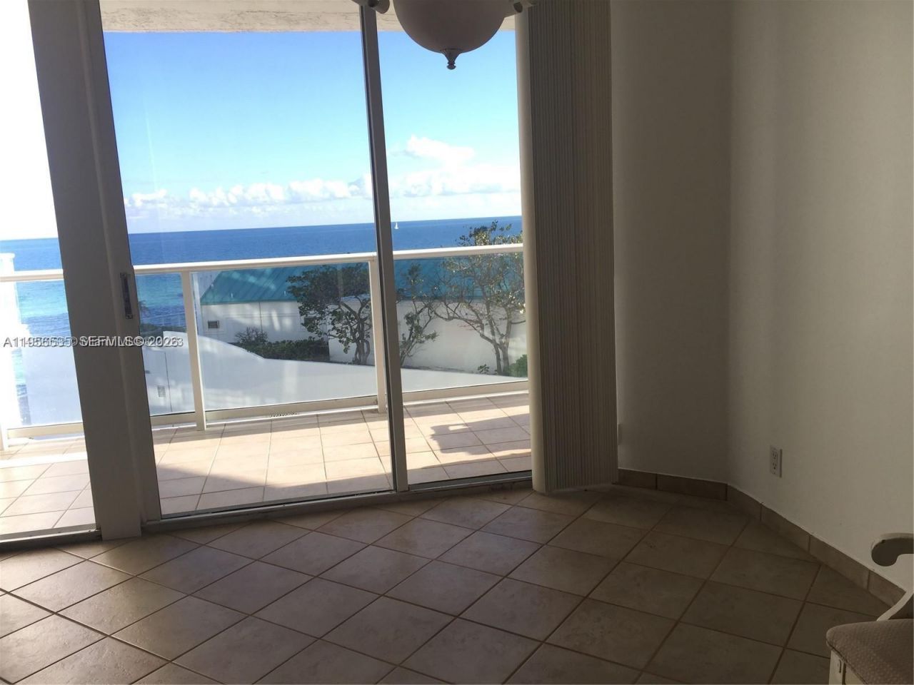 16485 Collins Ave, Unit 632, Sunny Isles Beach, FL 33160 Photo