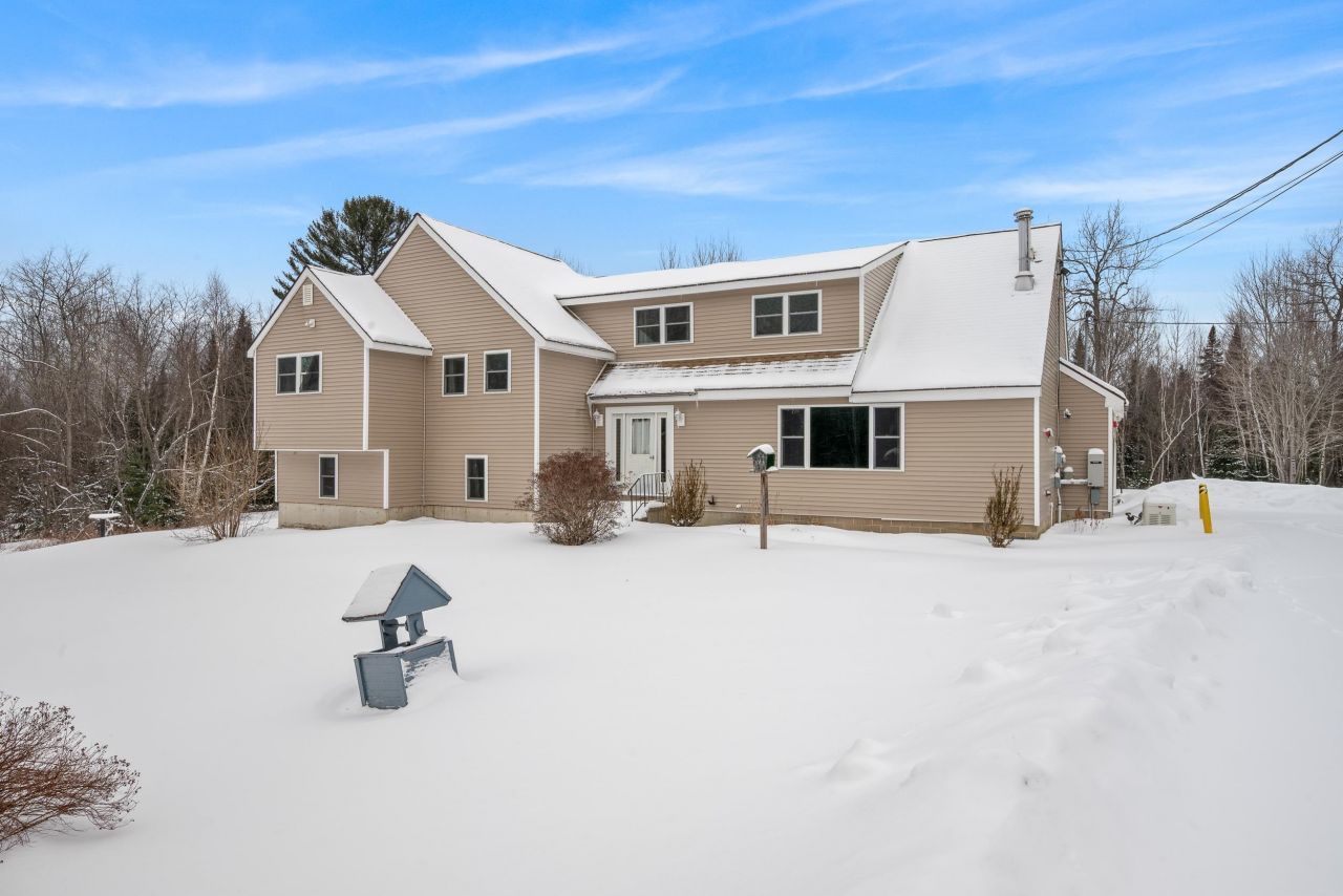 18 Stoddard Road Columbia, NH 03576