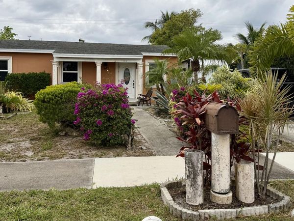 1313 S B Street, Lake Worth Beach, FL 33460