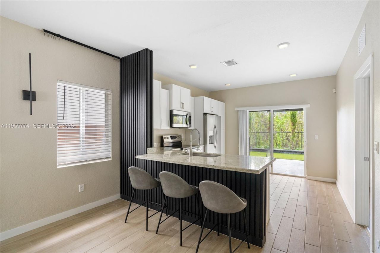 1921 SE 8th Pl, Homestead, FL 33034 Photo