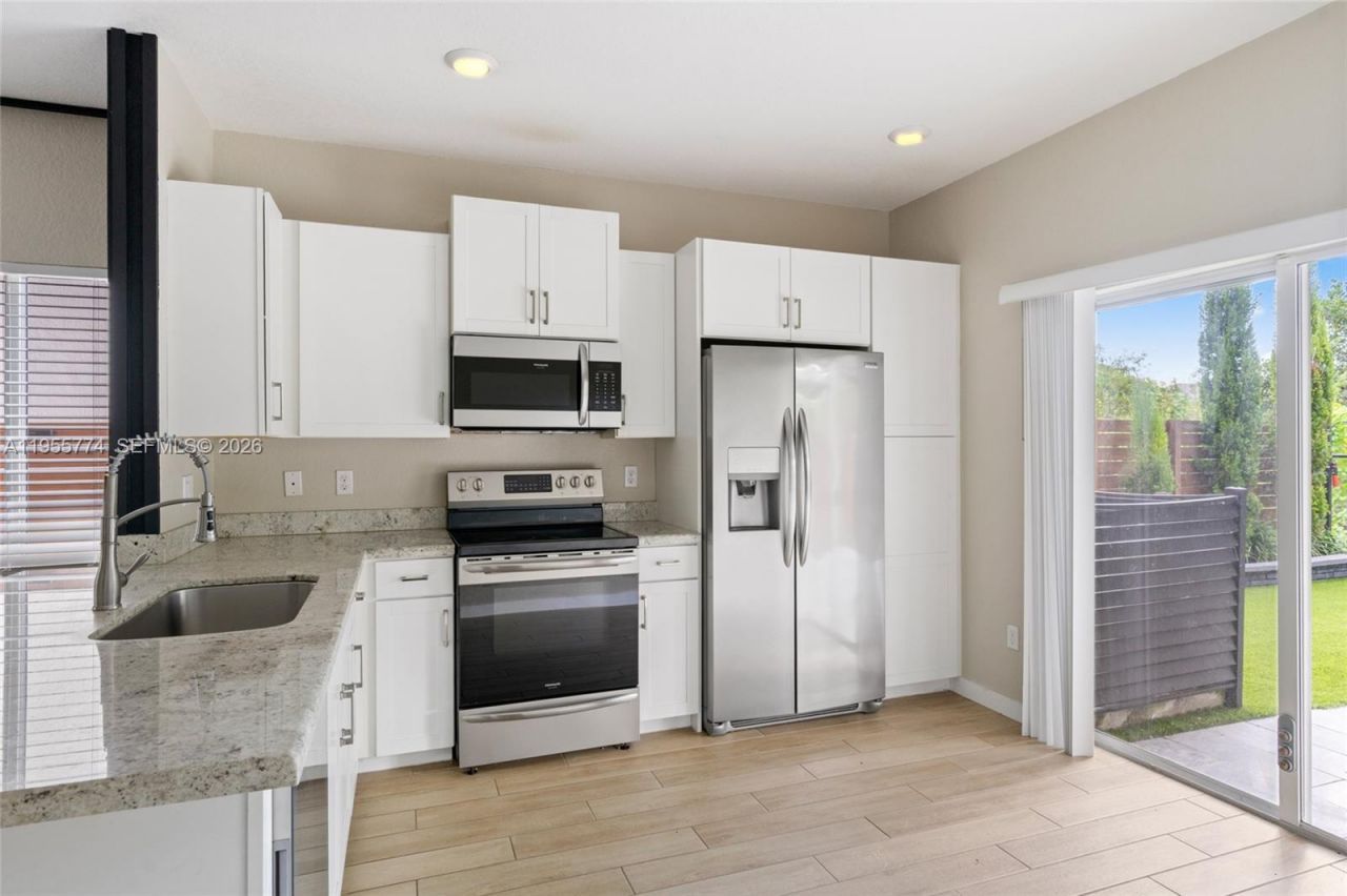 1921 SE 8th Pl, Homestead, FL 33034 Photo