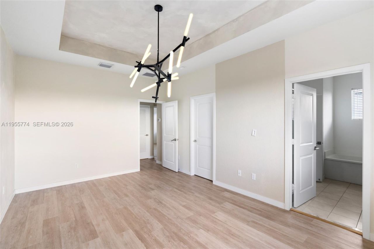 1921 SE 8th Pl, Homestead, FL 33034 Photo