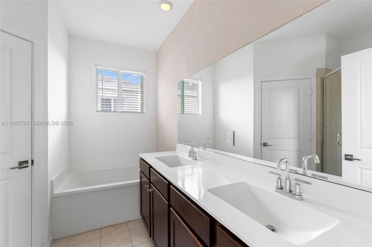 1921 SE 8th Pl, Homestead, FL 33034 Photo