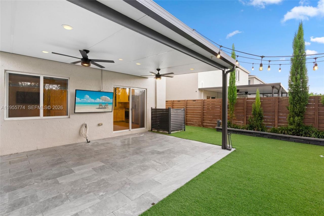 1921 SE 8th Pl, Homestead, FL 33034 Photo