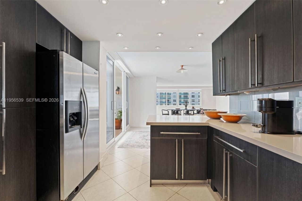 Please Call For Address, Unit 1019, Miami Beach, FL 33140 Photo