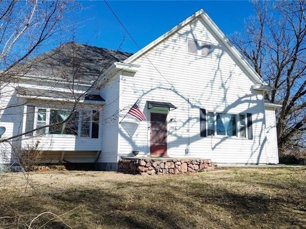 903 Cook Road, St Joseph, MO 64505