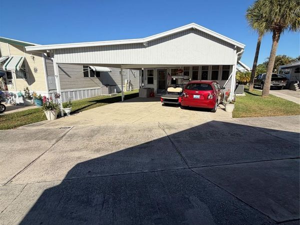 6649 SE 56th Street, Okeechobee, FL 34974
