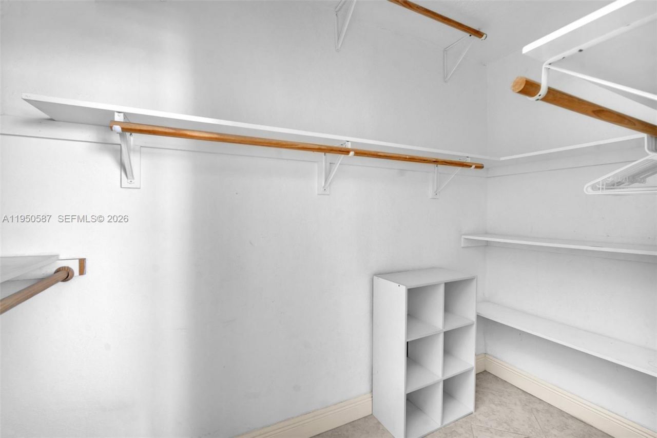 10350 W Bay Harbor Dr, Unit 8F, Bay Harbor Islands, FL 33154 Photo