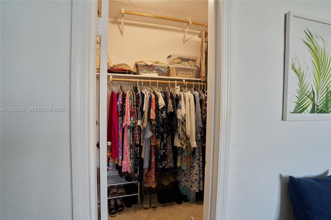 10350 W Bay Harbor Dr, Unit 8F, Bay Harbor Islands, FL 33154 Photo