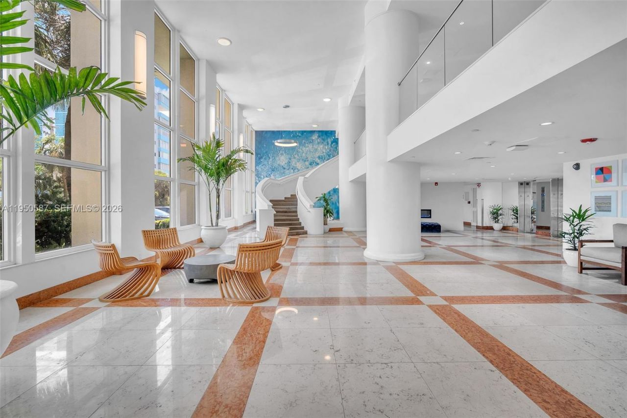 10350 W Bay Harbor Dr, Unit 8F, Bay Harbor Islands, FL 33154 Photo