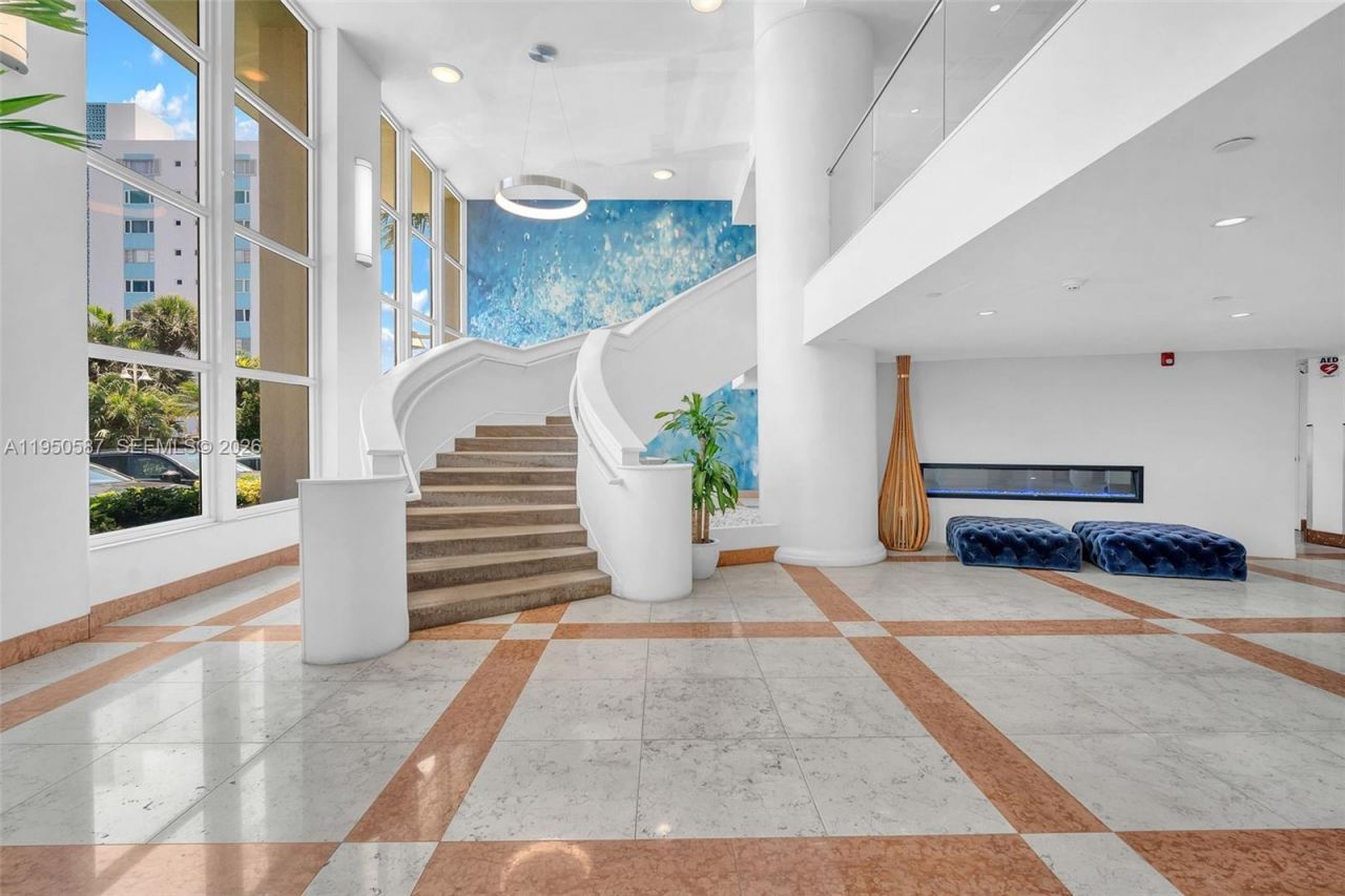 10350 W Bay Harbor Dr, Unit 8F, Bay Harbor Islands, FL 33154 Photo