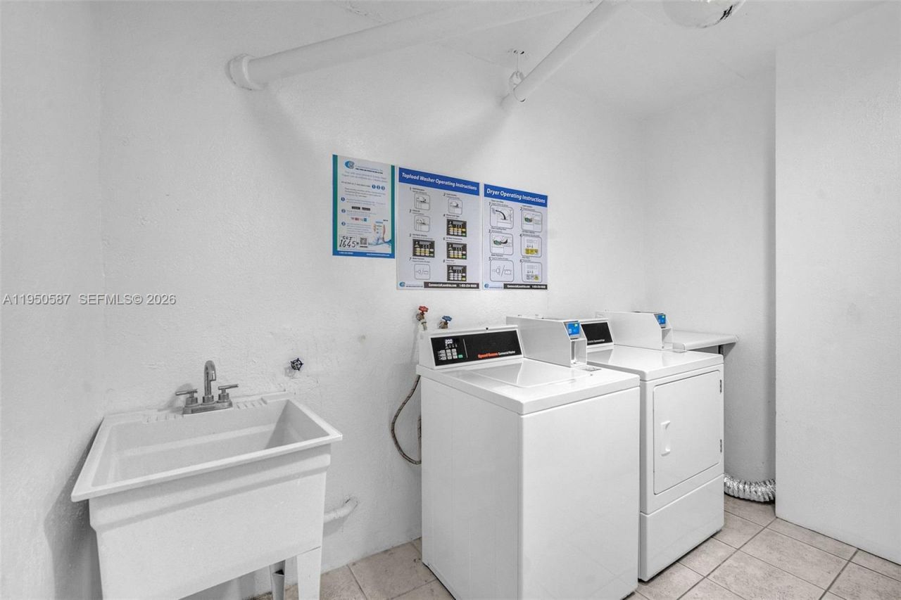 10350 W Bay Harbor Dr, Unit 8F, Bay Harbor Islands, FL 33154 Photo