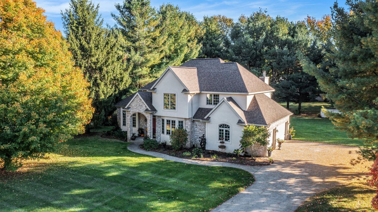 5727 S Bobwhite Avenue, Kalamazoo, MI 49009 Main Photo