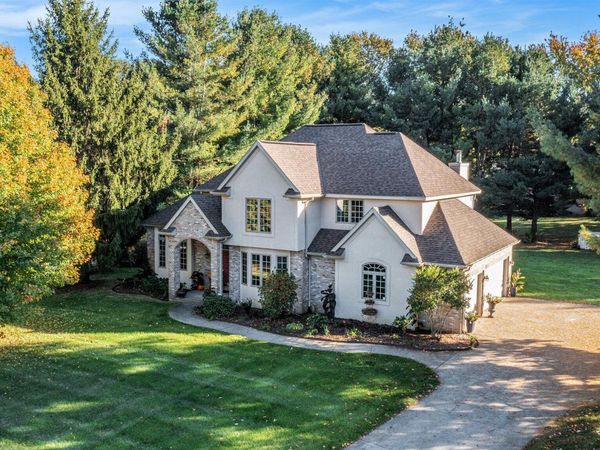 5727 S Bobwhite Avenue, Kalamazoo, MI 49009