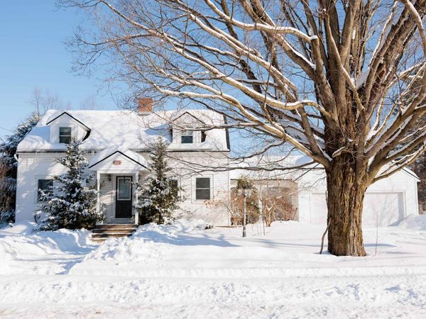 405 Main Street, Derby, VT 05829