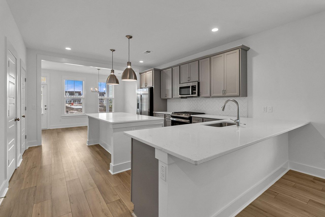 110 Crimson Street Photo 22