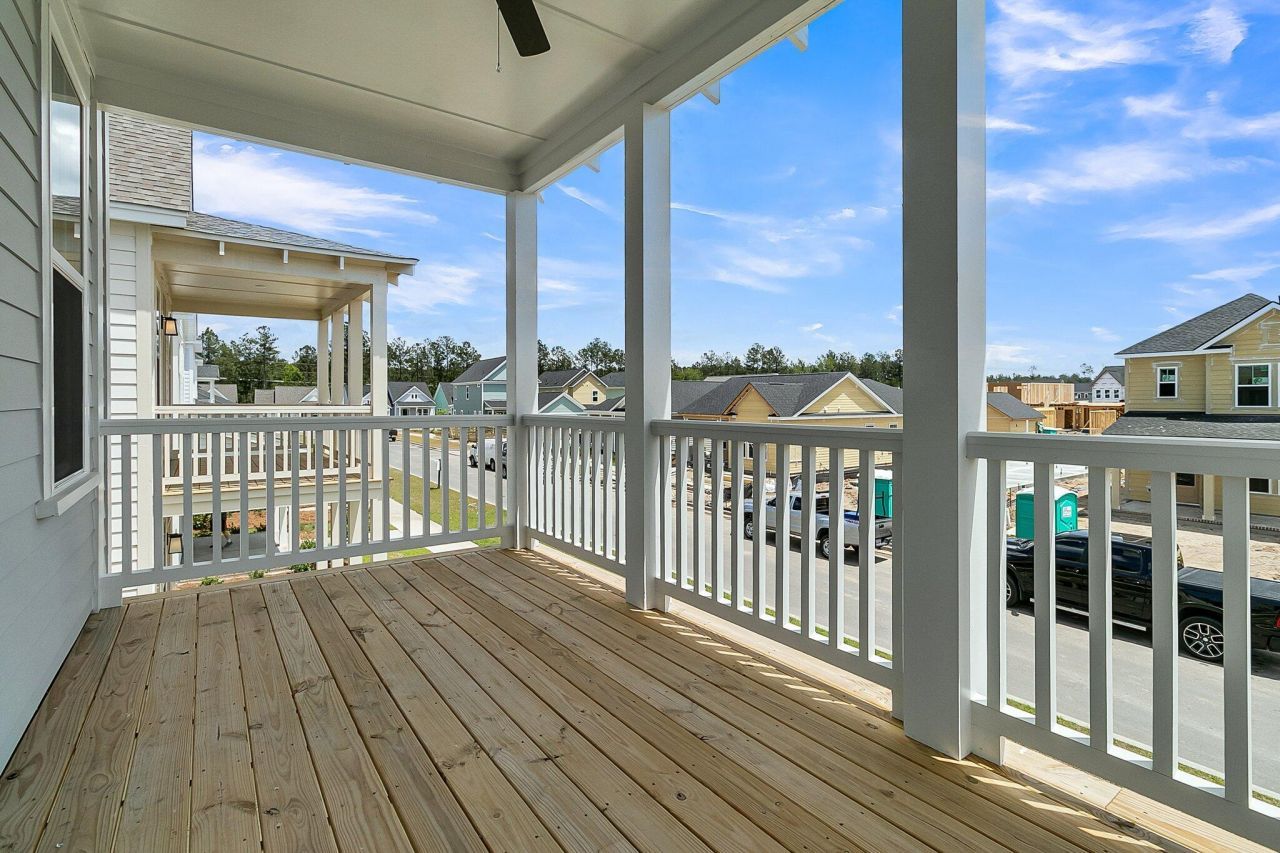 110 Crimson Street Photo 39