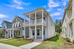 110 Crimson Street photo 4