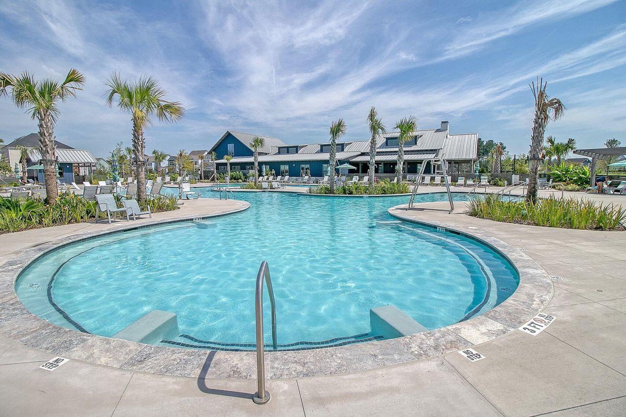 110 Crimson Street Photo 50