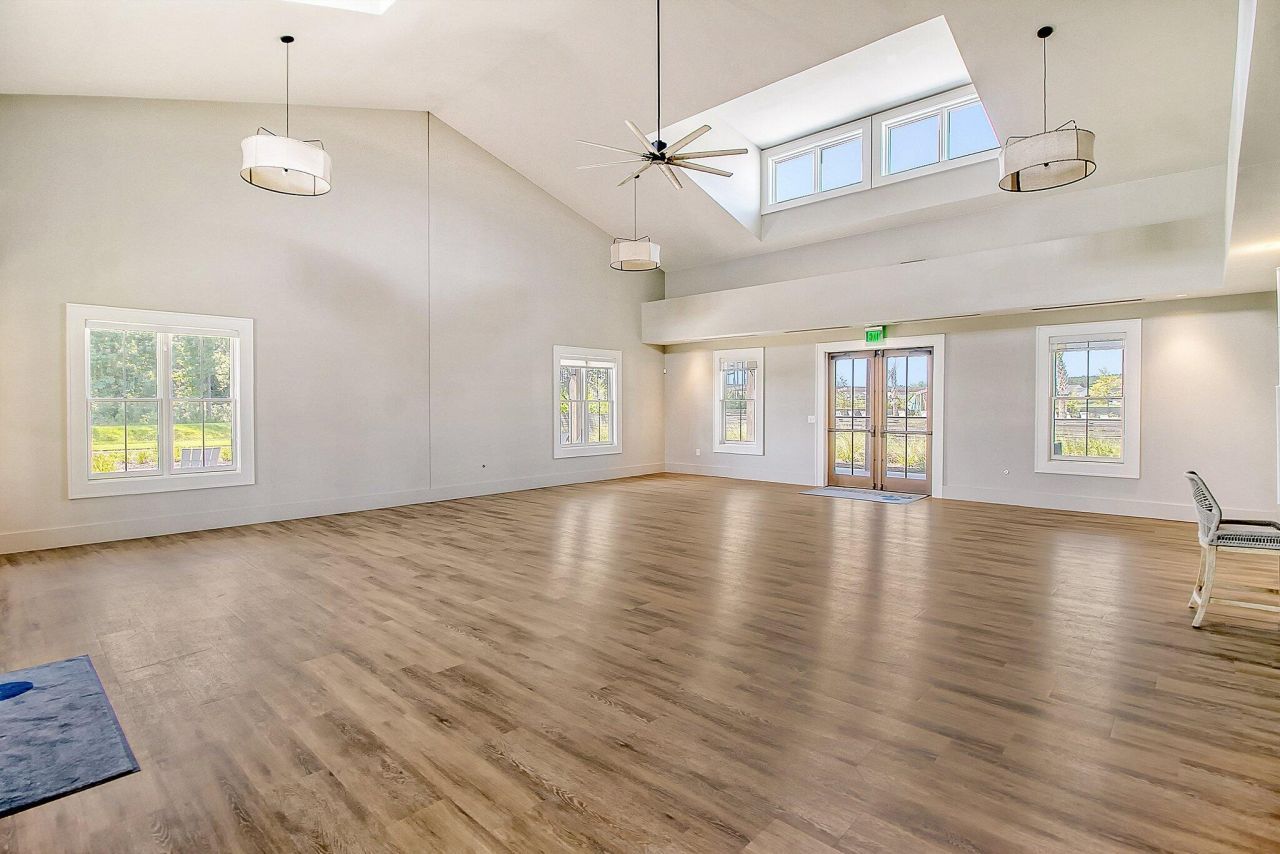 110 Crimson Street Photo 58