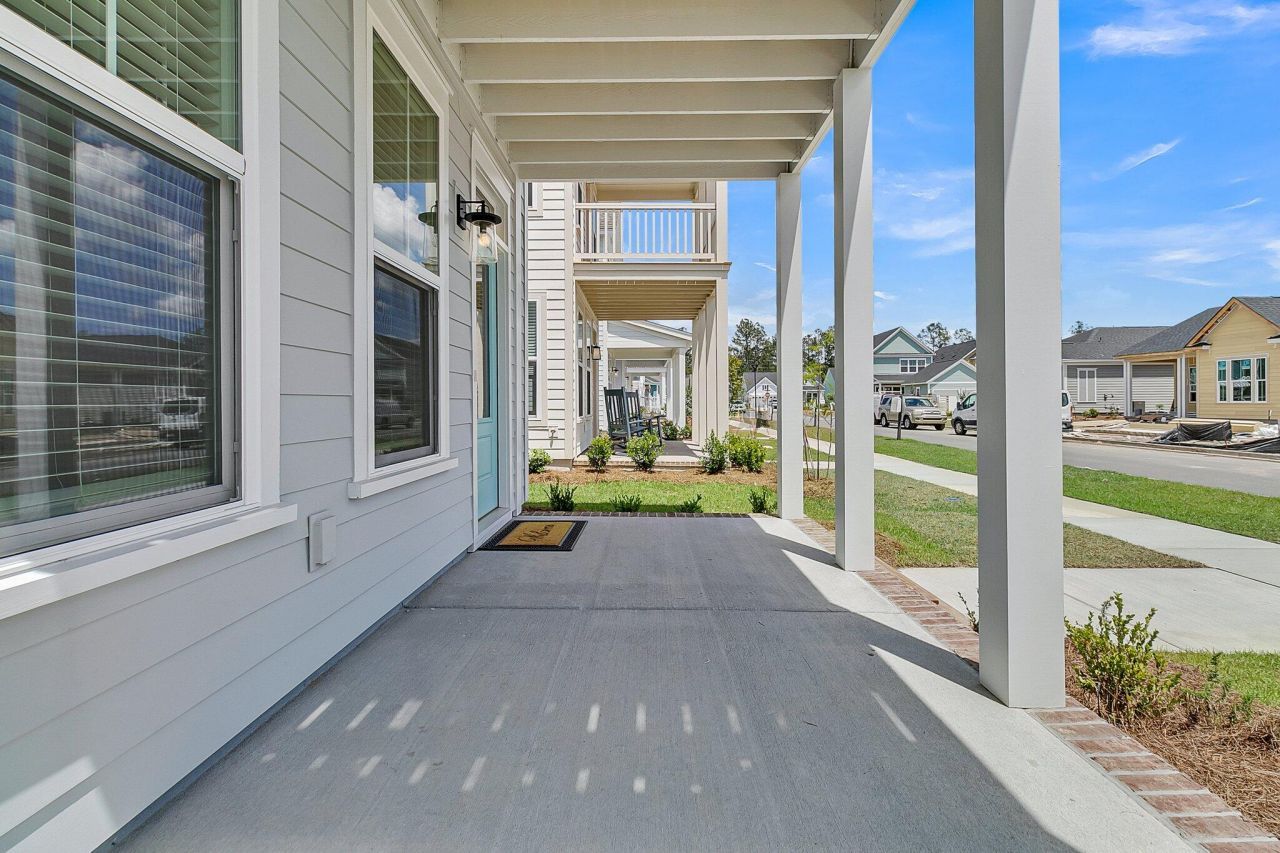 110 Crimson Street Photo 6