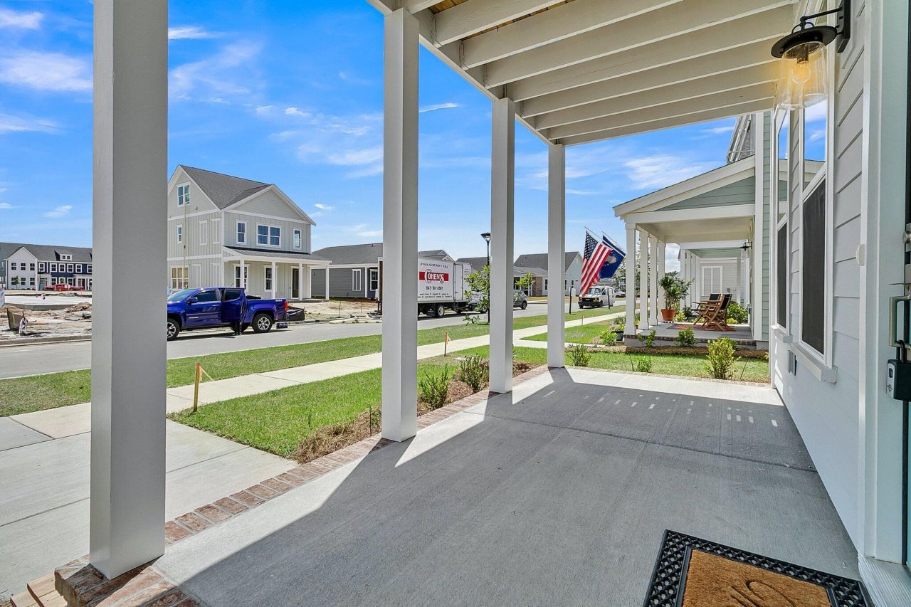 110 Crimson Street Photo 7